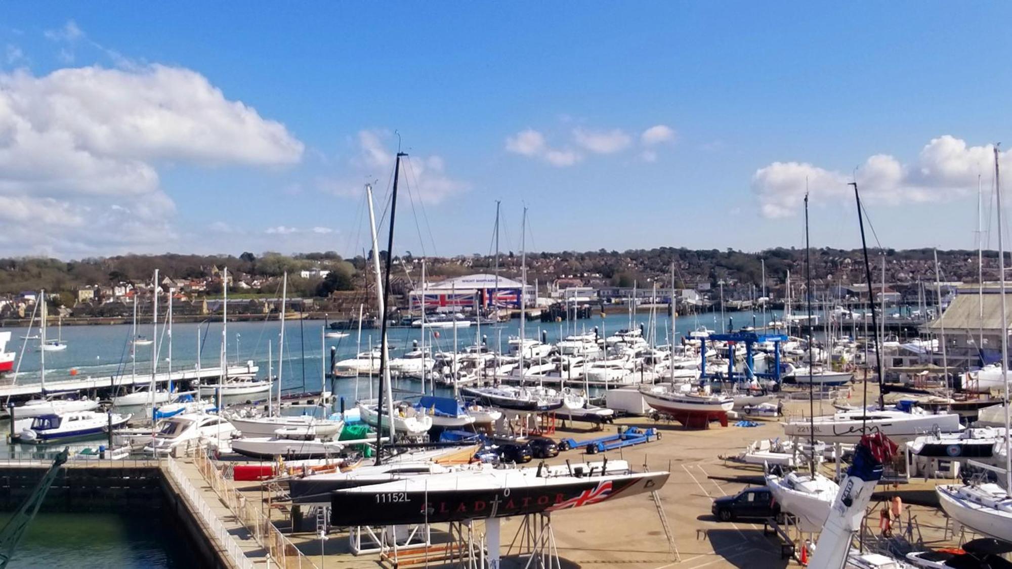 Pinnacle Suites Hotel Cowes (Isle of Wight) Exterior foto